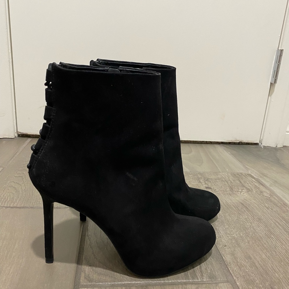 Zara Basic Collection, black heeled booties, size 41/women’s 9.5